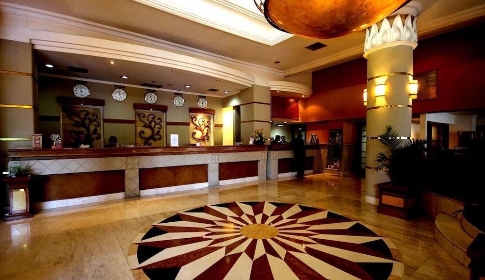 Hotel Maharadja Jacarta Exterior foto